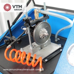 Machine à équilibrer les noyaux de turbocompresseurs DBST-10