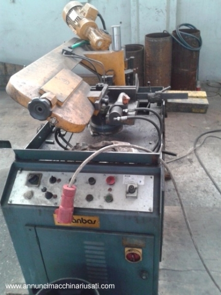 SÄGEMASCHINE