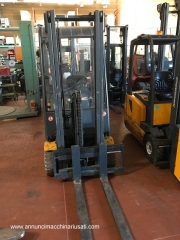 FA 8817 1000kg الارتفاع 3300MM