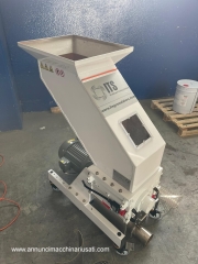 Industrial Granulator Mod. ITS290/280 für den internen Test verwendet