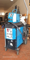 Saldatrice a filo SA FRO, inverter, arco pulsato, sinergica