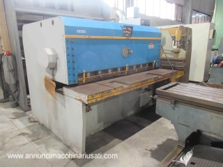 ROMEA 2000 X 8 Cessoia Guillotine mécanique