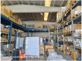 Mézzanine utilisée 210 mètres carrés - 350 kg / m²