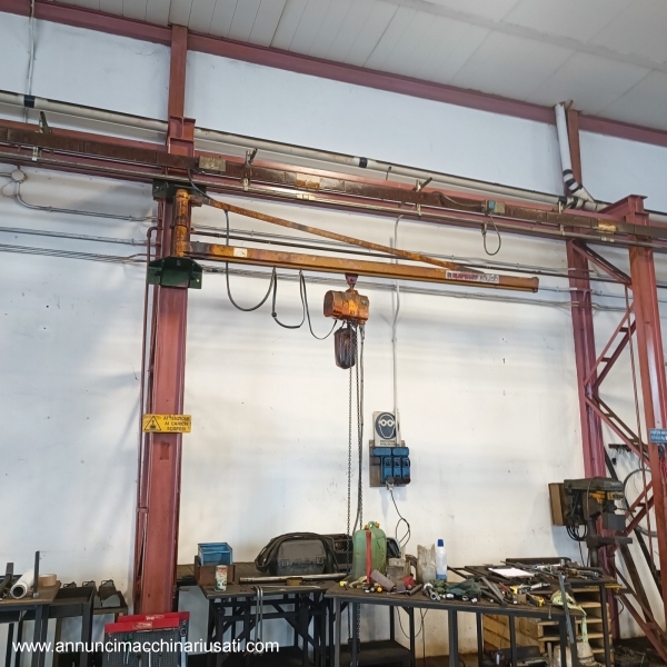 Column-less jib crane with 250 kg hoist - L3150 