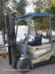 رافعة شوكية كهربائية رباعية العجلات Altro AQ30EP للبيع