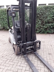 EP Equipment CPD20FVD Carrello Elevatore Elettrico Usato 2 Ton – Triplex – Bologna