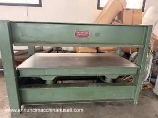Pressa a caldo marca Italpresse mis. mm.2500x1300
