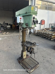 Taladro roscador Serrmac de 30 columnas