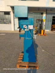 RIVETEUSE MUPI2000