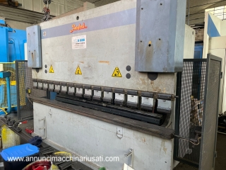 Dobladora de chapa Baykal Mod APH 3106/120