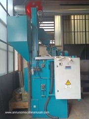 Granigliatrice a tappeto rotante in gomma