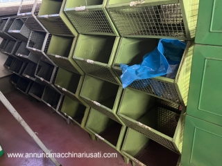 F66 Shoe last and plumbing shelf