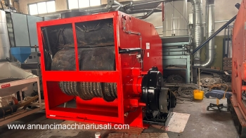 MACINATORE TRITURATORE BANO UNIMAC 1800 USATO