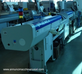 Torno de cabezal móvil Tsugami completo con alimentador de barras Iemca