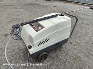 IDROPULITRICE COMET AD ACQUA CALDA 150 BAR / 140 GRADI