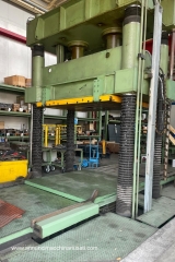 Pressa provastampi UTAS GR4ABS 200 TON