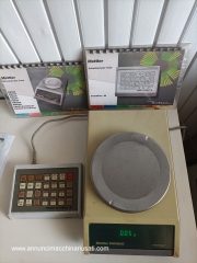 Mettler PM4600 centesimal scale with piece counting function, capacity 3.5 kg.