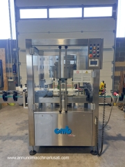 etichettatrice per bottiglie