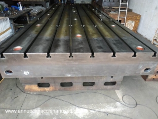 Piattaforme  in Ghisa con Cave a T per alesatrici 