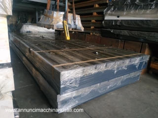 Piattaforme / Piani-Stolle in ghisa con cave a T livellabili per fresatrici