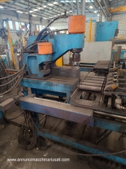 PUNZONATRICE PIASTRE CNC
