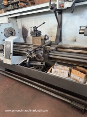 مخرطة بيناشو مستعملة