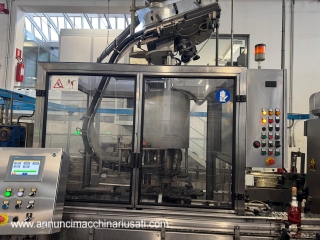 TP119 Tappatore usato Bertolaso per tappi a fungo in plastica