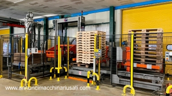 آلة رصّ منصات مستعملة PAL53 من شركة COMACO طراز PA4B، بسرعة 10800 منصة في الساعة