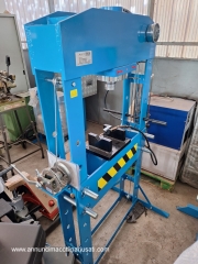 Marcotools 50 ton pneumohydraulic press