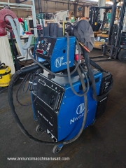 NWORLD BLUESTAR 500 ماكينة لحام الأسلاك المستمرة