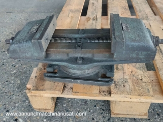 MECHANICAL WORKSHOP VISE WITH GRADUATED BASE
