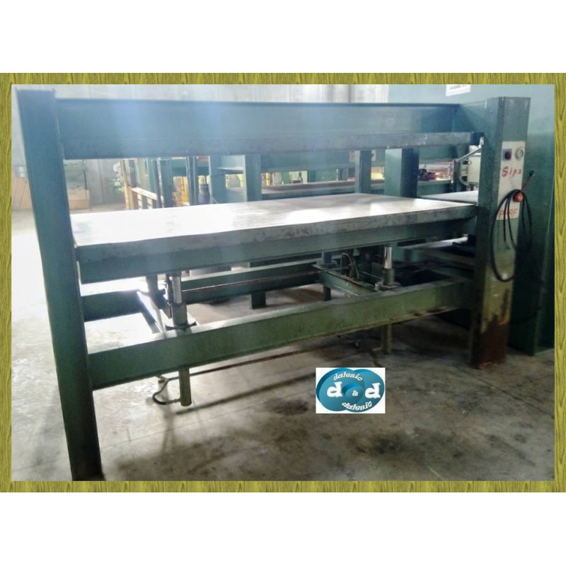 مكبس بارد 2500x1200 مع 4 مكابس SIPA USTATA M302