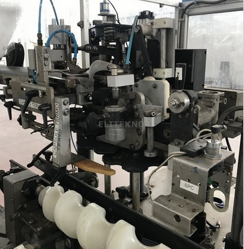 Taponadora NORTAN usada para cápsulas de PVC – 30.000 bph