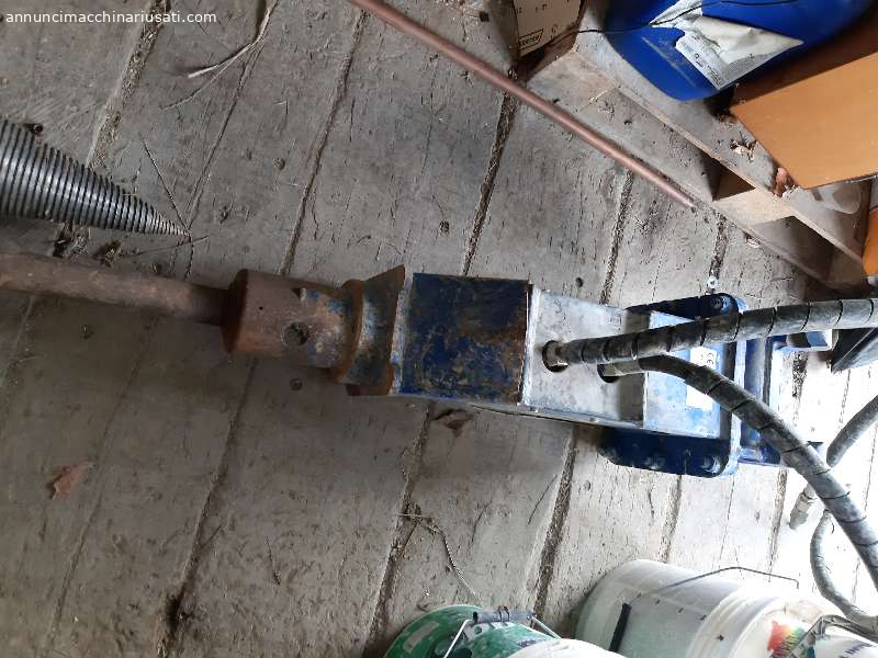 Miniexcavadora Takeuchi TB 016