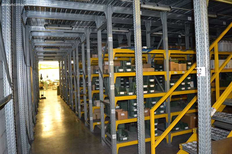 Mezzanine-Metallsystem