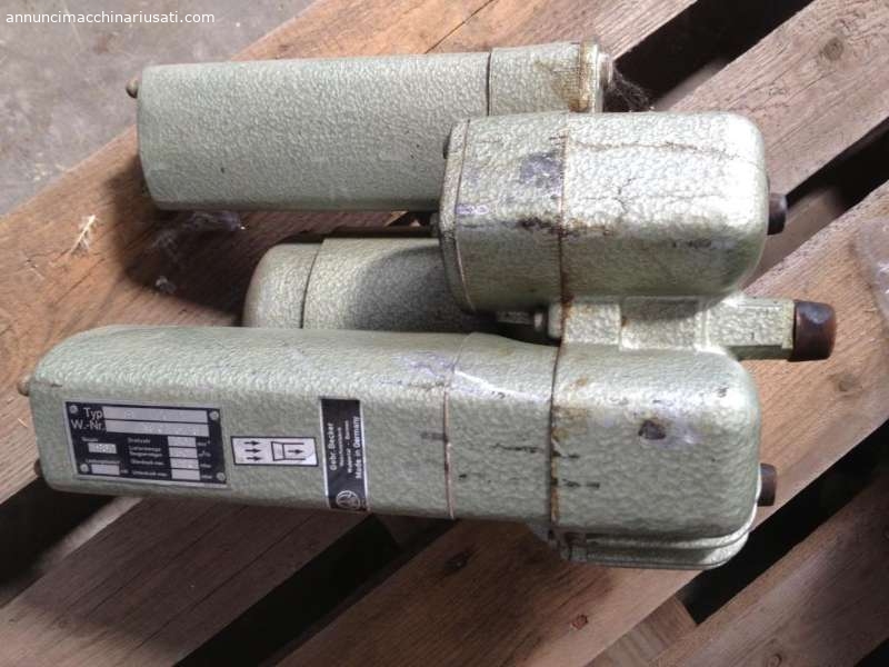 BOMBA DE VACÍO – SUCCIÓN CANAL LATERAL BECKER – (POM-25) 