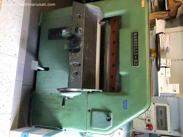 ELECTRIC MANDELLO CUTTER