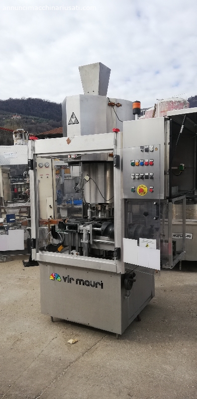 ماكينة السد المستعملة AROL Kamma TS 4 رؤوس لـ T cap 4000 Bph
