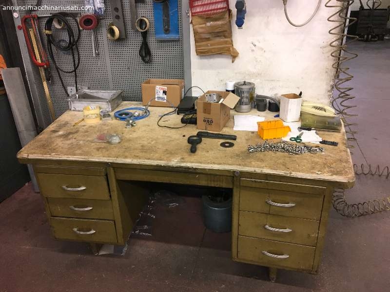 workbench/desk
