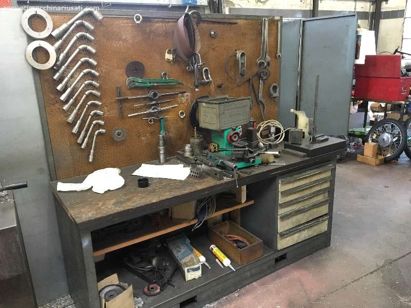 USED ​​WORKBENCH