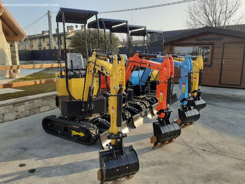 4 miniexcavadoras JPC HT12