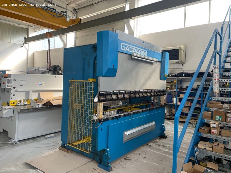 Piegatrice usata GASPARINI PSG 100-3000 cnc 6 assi