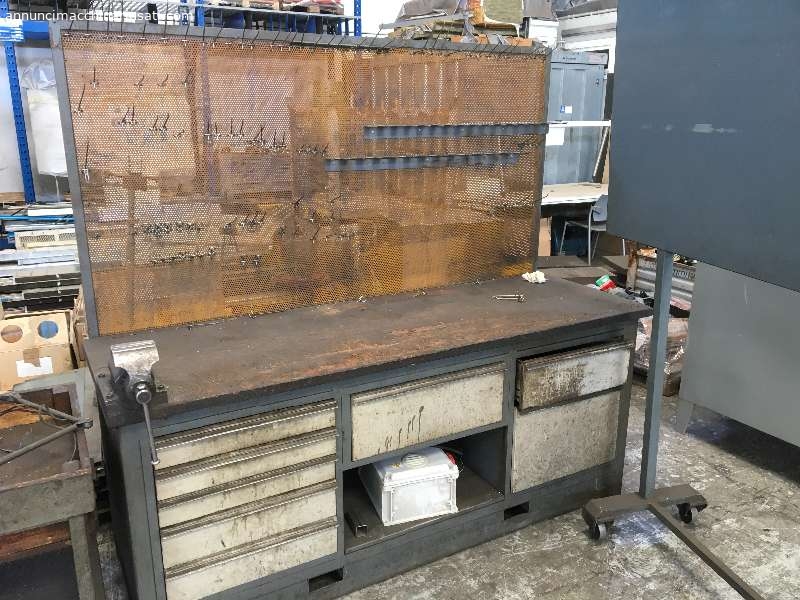 workbench 2000x700 h 850