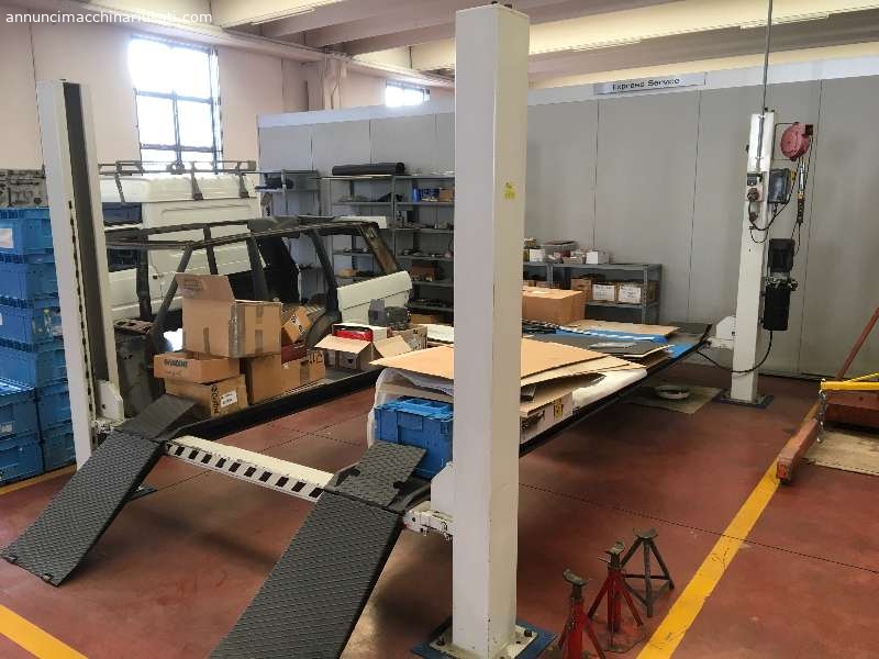 ponte sollevatore per auto e furgoni usato