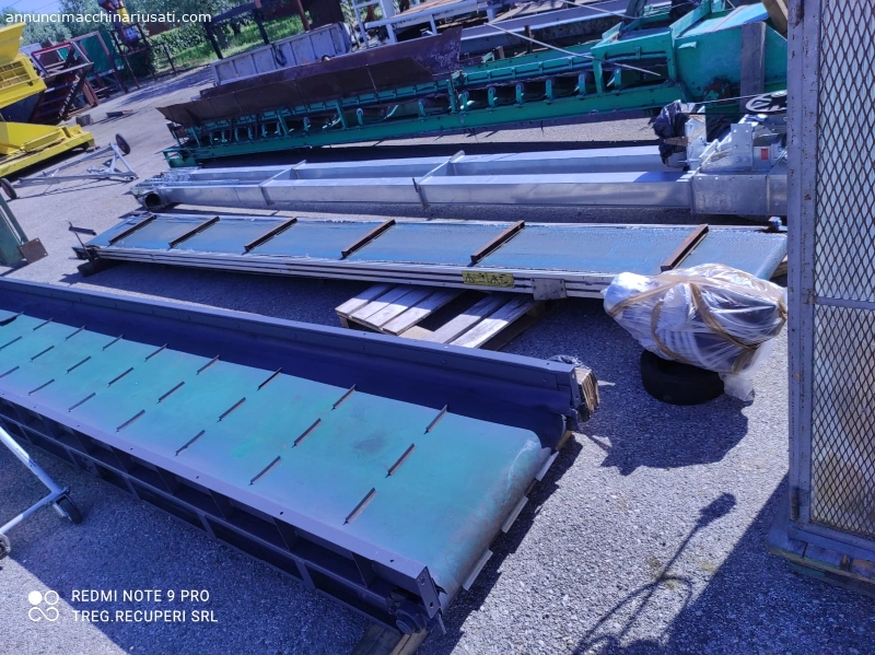 used conveyor belts of various sizes