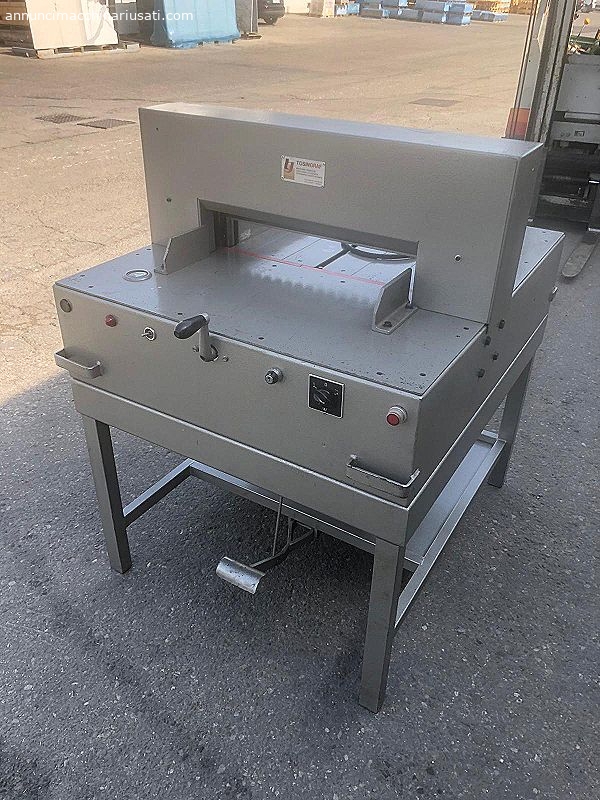 Electric cutter for paper processing