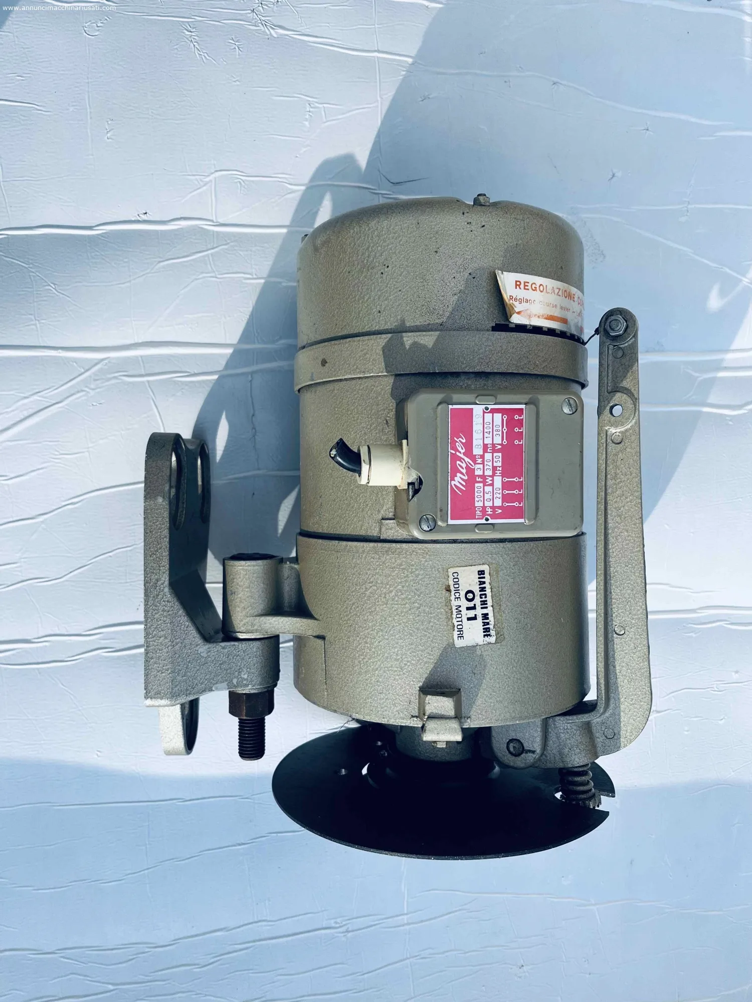 Three-phase sewing machine motor