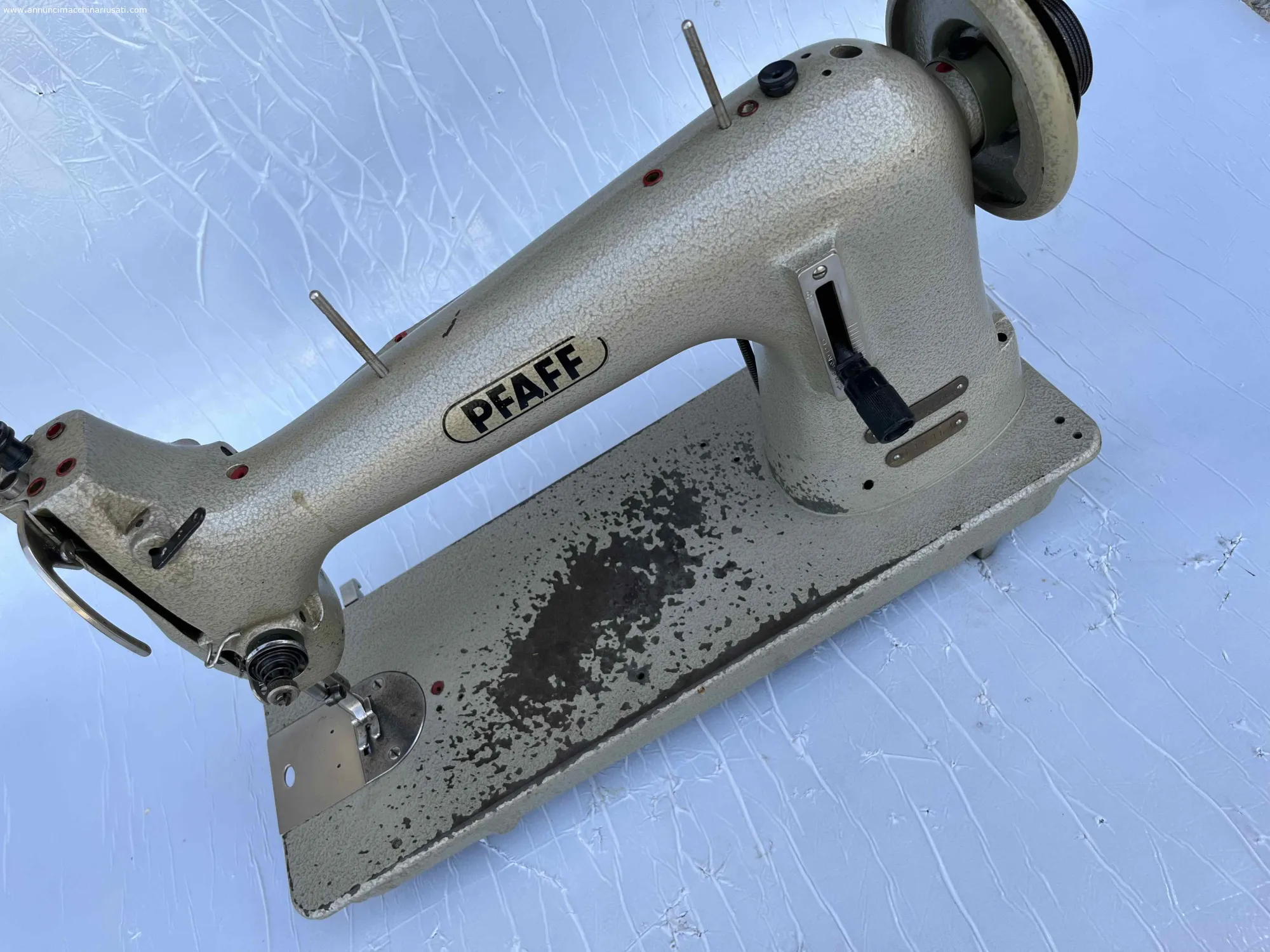 Máquina de coser lineal PFAFF 34