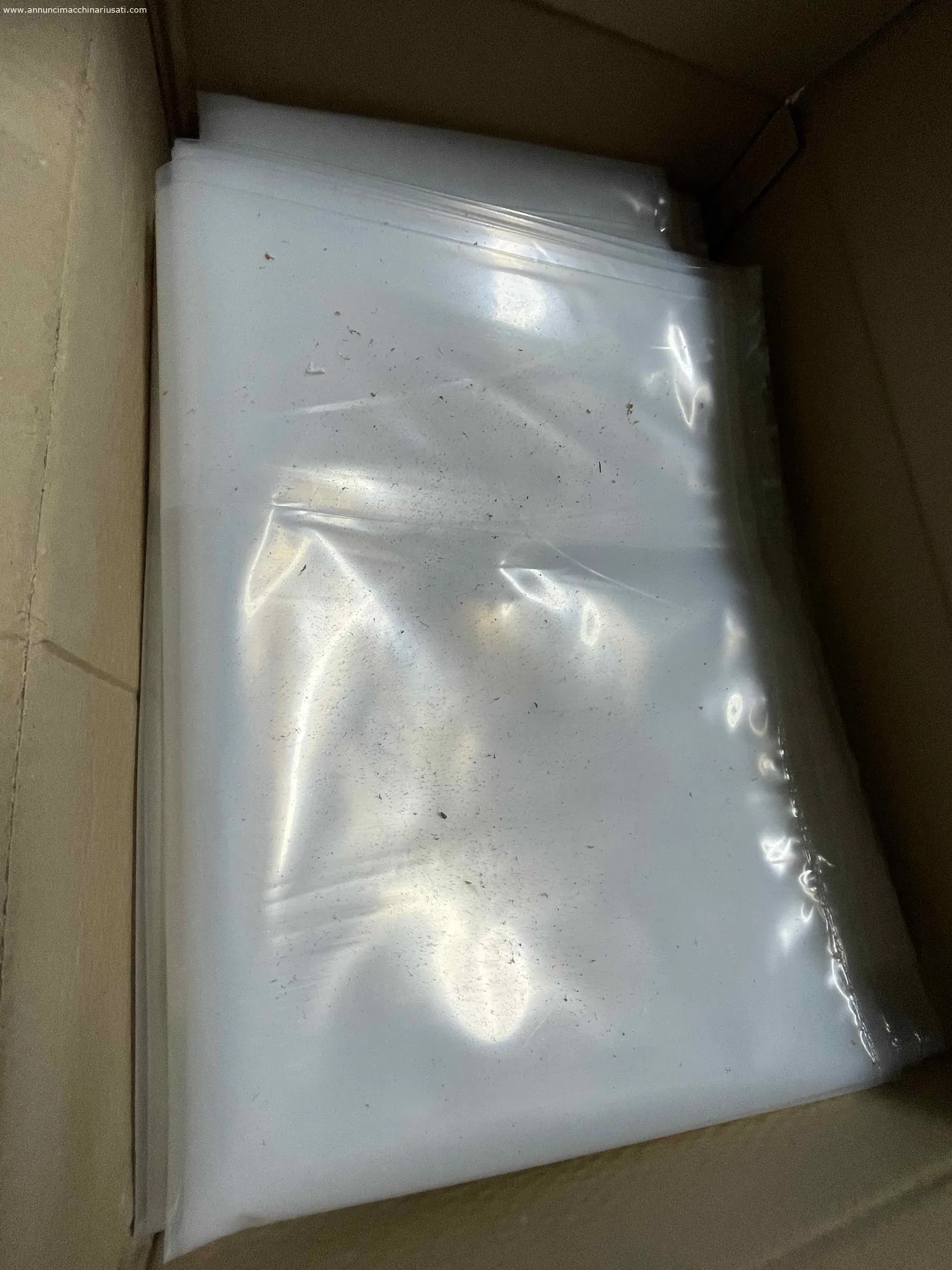 STOCK NYLON BAGS FOR CARPENTRY CHIP VACUUMERS
