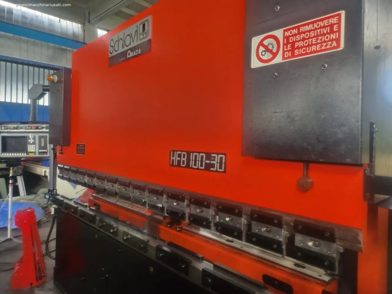 Schiavi Mod HFB 100/30 sheet metal bending machine